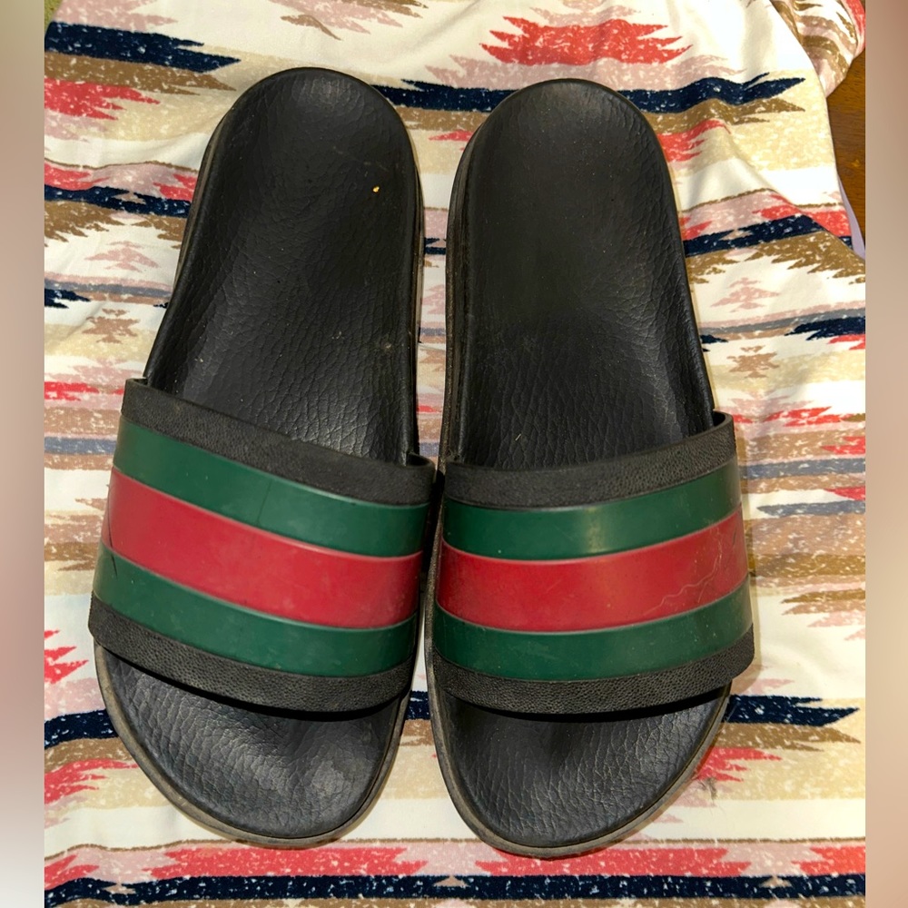 Men’s Gucci Slides Size 10